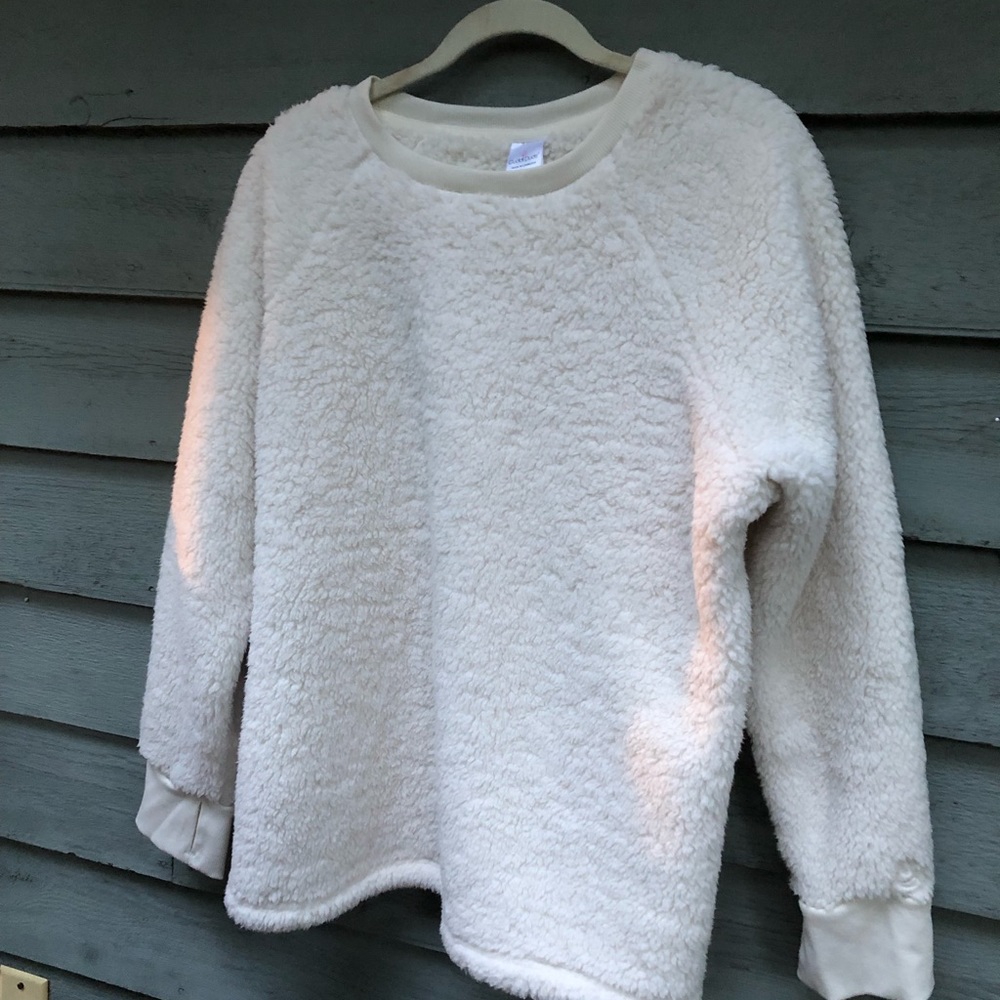 Faux Sherpa Pullover NWOT